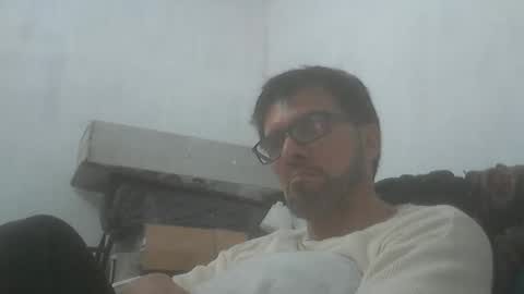 Snapshot of el_principe_veryhot chatting on 14, 4, 2026 el_principe_veryhot online show from 14, 4, 2026