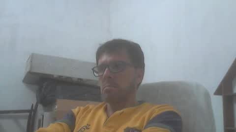 Snapshot of el_principe_veryhot chatting on 16, 4, 2026 el_principe_veryhot online show from 16, 4, 2026