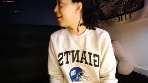 Snapshot of ela_0 chatting on 16, 12, 2024 Ela  Help me reach 100 thumbs up online show from 16, 12, 2024
