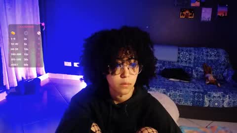 Snapshot of ela_0 chatting on 1, 3, 2025 Ela  Help me reach 100 thumbs up online show from 1, 3, 2025
