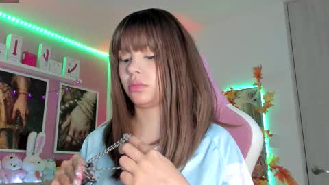 Ela online show from 9, 10, 2025