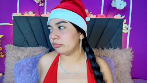 Snapshot of ela_hilton3 chatting on 14, 12, 2024 Ela online show from 14, 12, 2024