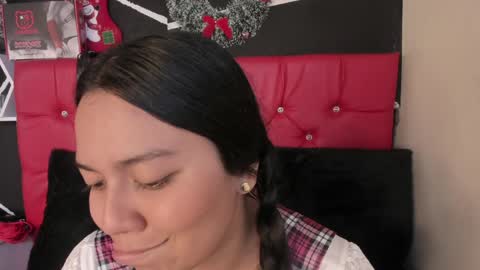 Snapshot of ela_hilton3 chatting on 6, 1, 2025 Ela online show from 6, 1, 2025