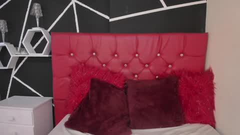 Snapshot of ela_hilton3 chatting on 10, 1, 2025 Ela online show from 10, 1, 2025