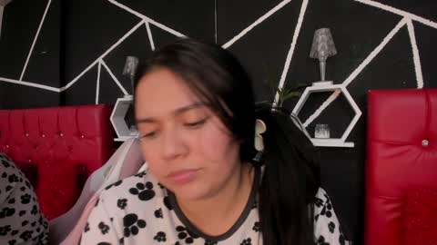 Snapshot of ela_hilton3 chatting on 4, 2, 2025 Ela online show from 4, 2, 2025