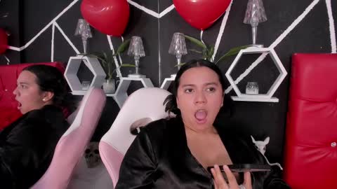 Snapshot of ela_hilton3 chatting on 2, 3, 2025 Ela online show from 2, 3, 2025