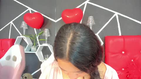 Snapshot of ela_hilton3 chatting on 5, 3, 2025 Ela online show from 5, 3, 2025