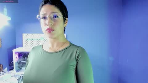 elaine87_ online show from 19, 11, 2025