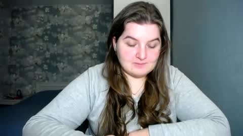 Elanis online show from 28, 12, 2024