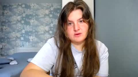 Snapshot of elanis_blair chatting on 28, 5, 2026 Elanis online show from 28, 5, 2026