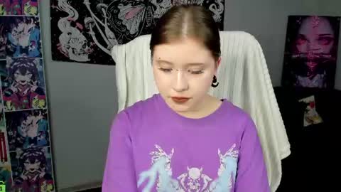 Snapshot of elara_irving chatting on 12, 7, 2026 Elly online show from 12, 7, 2026