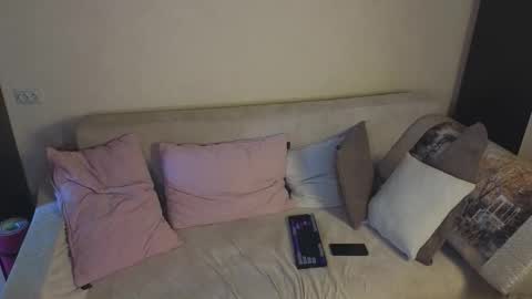 Snapshot of elarasable chatting on 19, 3, 2026 elarasable online show from 19, 3, 2026