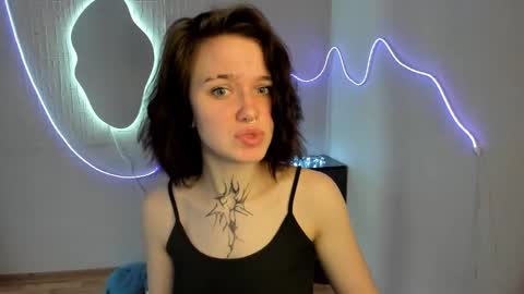 elastikiss online show from 4, 3, 2026