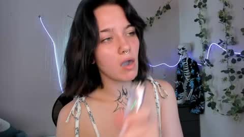 elastikiss online show from 27, 6, 2026