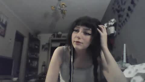 Snapshot of elaynetanton chatting on 21, 5, 2026 Lia online show from 21, 5, 2026