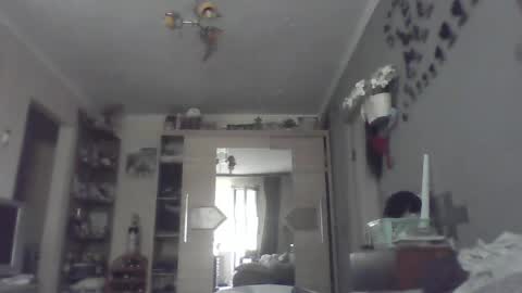 Snapshot of elaynetanton chatting on 29, 5, 2026 Lia online show from 29, 5, 2026