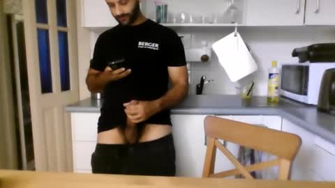 daniel18cmx online show from 8, 4, 2026