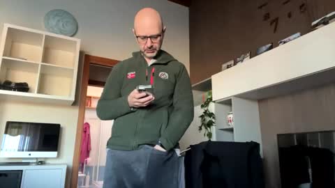 Eldiablo844 online show from 12, 1, 2025