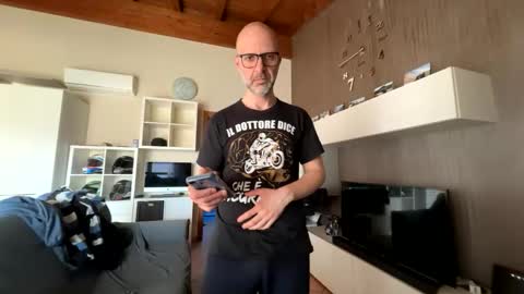 Snapshot of eldiablo844 chatting on 9, 4, 2026 Eldiablo844 online show from 9, 4, 2026