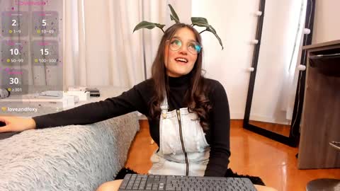 Elecktra online show from 4, 1, 2025