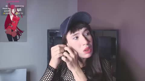 Snapshot of electra_gosselin chatting on 2, 12, 2025 electra_gosselin online show from 2, 12, 2025