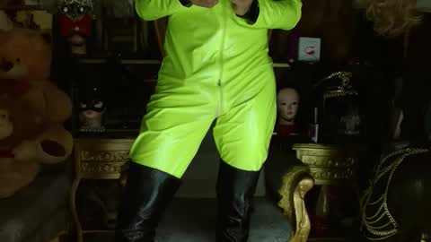 Snapshot of electracock chatting on 14, 4, 2026 electracock online show from 14, 4, 2026