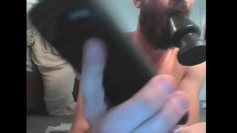 Snapshot of element97111 chatting on 8, 11, 2025 Will Randy online show from 8, 11, 2025