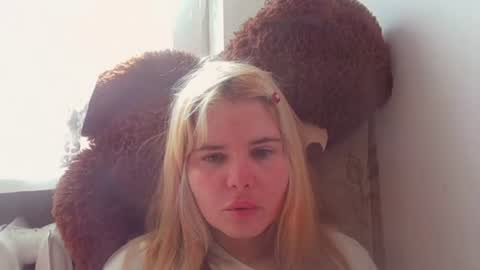 Snapshot of elenaflirt chatting on 19, 6, 2026 Elena online show from 19, 6, 2026