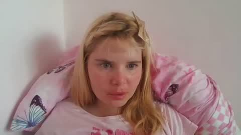 Snapshot of elenaflirt chatting on 18, 7, 2026 Elena online show from 18, 7, 2026
