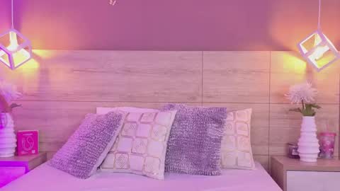 Snapshot of elenagilbert2 chatting on 31, 5, 2026 Elena online show from 31, 5, 2026