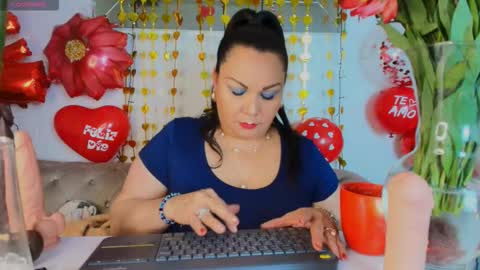 elenna_boobs_ online show from 19, 9, 2025