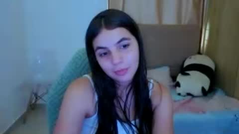 Snapshot of elenna_hotx chatting on 5, 7, 2026 agnes online show from 5, 7, 2026