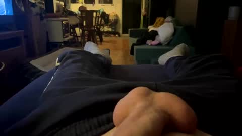 Snapshot of elf34 chatting on 4, 10, 2025 Elf34 online show from 4, 10, 2025