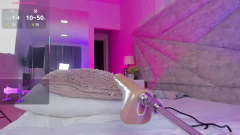 Snapshot of eli_heaven chatting on 9, 11, 2025 eli_heaven online show from 9, 11, 2025