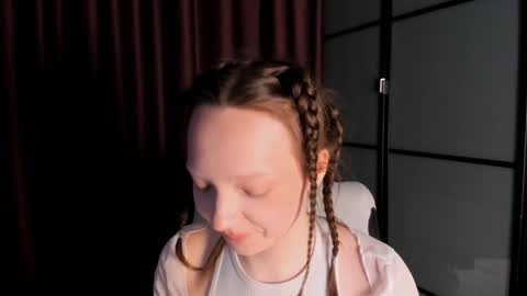 Ella online show from 11, 12, 2024