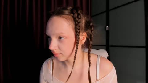 Ella online show from 13, 12, 2024