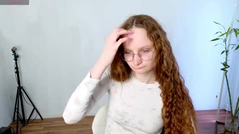 Snapshot of elidream chatting on 24, 4, 2026 Eli online show from 24, 4, 2026