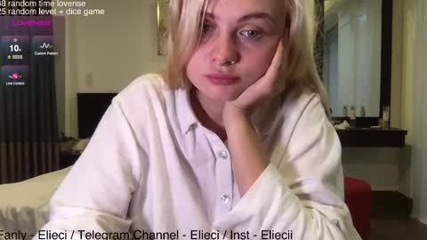 Snapshot of elie_ci chatting on 14, 1, 2025 online show from 14, 1, 2025
