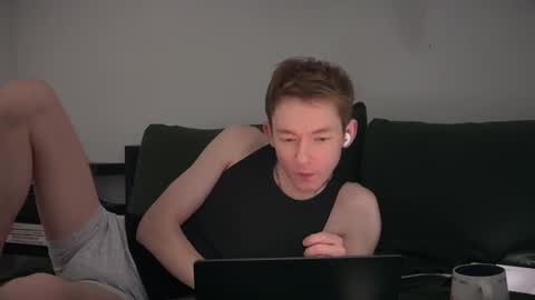 Snapshot of eligraysonx chatting on 4, 2, 2026 Eli Grayson online show from 4, 2, 2026