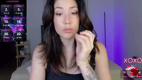 eliiih_ online show from 3, 10, 2025