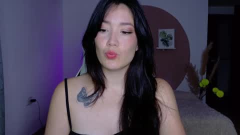 Snapshot of eliiih_ chatting on 19, 4, 2026 eliiih_ online show from 19, 4, 2026