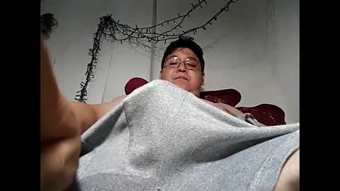 Snapshot of elimposstor chatting on 1, 12, 2024 elimposstor online show from 1, 12, 2024