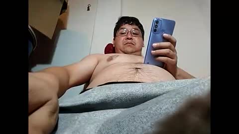 Snapshot of elimposstor chatting on 19, 12, 2024 elimposstor online show from 19, 12, 2024