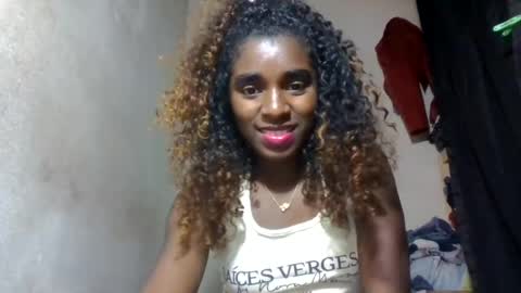 Snapshot of elina981 chatting on 16, 7, 2026 elina981 online show from 16, 7, 2026