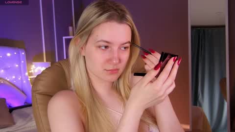 Snapshot of elina_nortas chatting on 24, 2, 2025 Elina online show from 24, 2, 2025