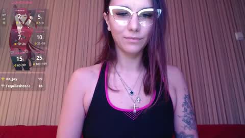 Snapshot of elina_posh chatting on 11, 3, 2025 Liza online show from 11, 3, 2025