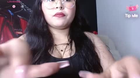 Elina  online show from 4, 6, 2026