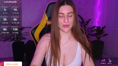 Snapshot of elinkalove chatting on 1, 2, 2025 Elina online show from 1, 2, 2025