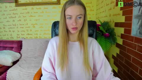 elinor_faith online show from 9, 11, 2025