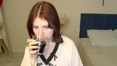 Snapshot of elis_bb chatting on 24, 4, 2026 Elis bb online show from 24, 4, 2026